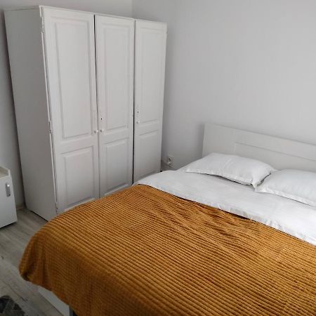 알바루리아 Bulevard Apartament 아파트 외부 사진